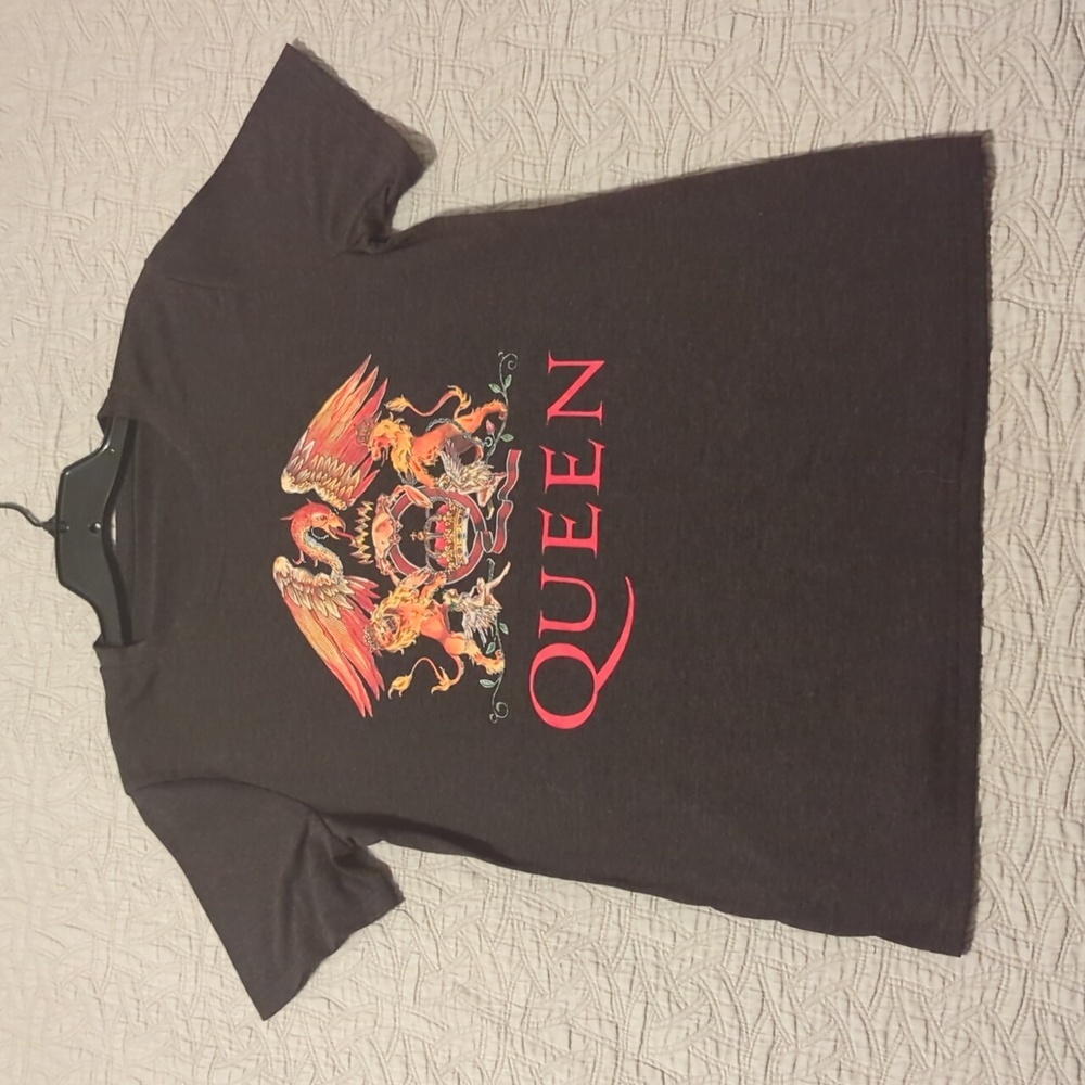 Queen graphic tee NWT - Picture 6 of 8